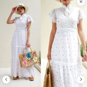 Vintage 1970's Cream and purple Floral Print Maxi Dress, High Neck Lace Floral